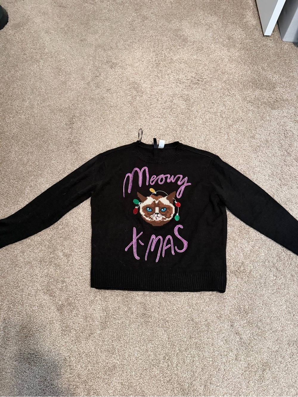 H&M Black Crewneck Sweatshirt with Branded Tag